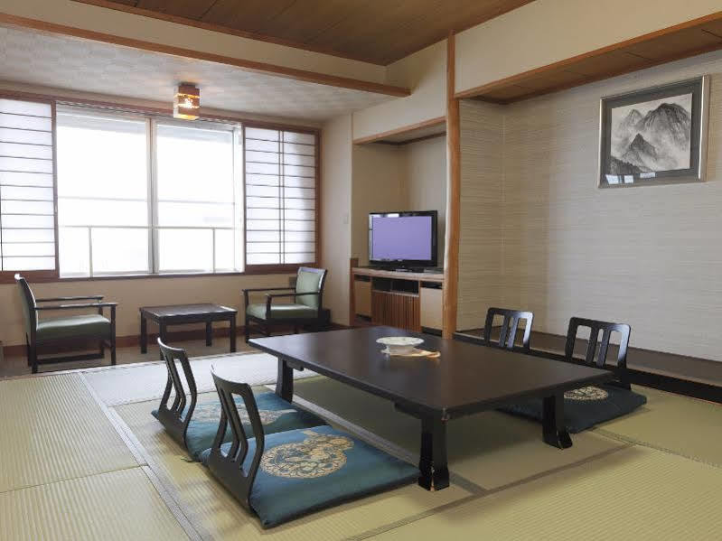 Azumakan Ryokan 3*